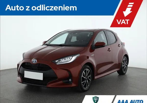 toyota bodzentyn Toyota Yaris cena 78000 przebieg: 99159, rok produkcji 2021 z Bodzentyn